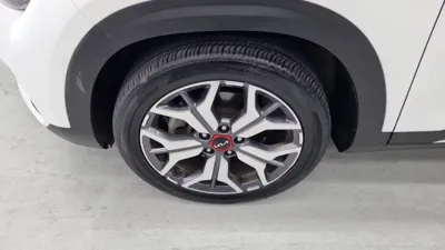 Kia Seltos 2023, 103675 км, за 11921.83 USD