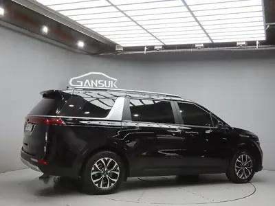 Kia Canival 2021, 164503 км, за 11224.89 USD