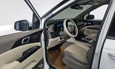Kia Canival 2023, 85446 км, за 26098.44 USD - фото 10