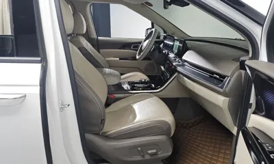 Kia Canival 2023, 85446 км, за 26098.44 USD - фото 11