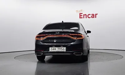 Hyundai Grandeur 2019, 111222 км, за 10264.89 USD