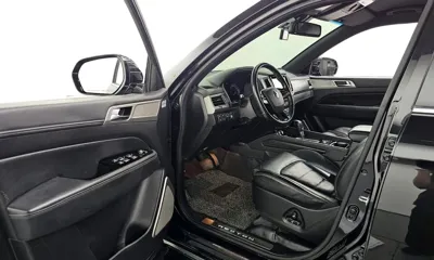 KG_Mobility_Ssangyong Rexton 2018, 120946 км, за 8153.76 USD - фото 10