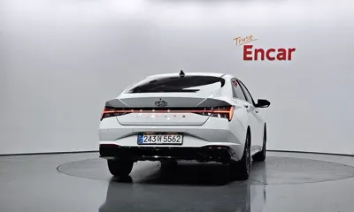 Hyundai Avante 2021, 49201 км, за 11889.12 USD