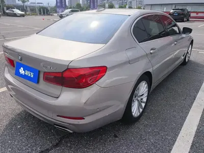 BMW 5 Series 2020, 86600 км, за 20296.45 USD