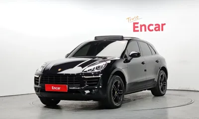 Porsche Macan · 2015 год