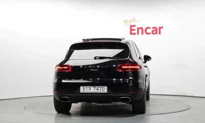 Porsche Macan 2015, 66349 км, за 19764.69 USD