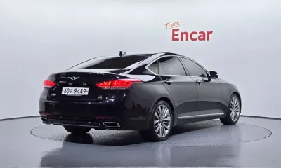 Hyundai Genesis 2015, 172680 км, за 8782.21 USD