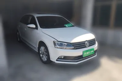Volkswagen Sagitar 2015, 74700 км, за 7520 USD