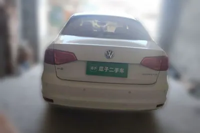 Volkswagen Sagitar 2015, 74700 км, за 7520 USD