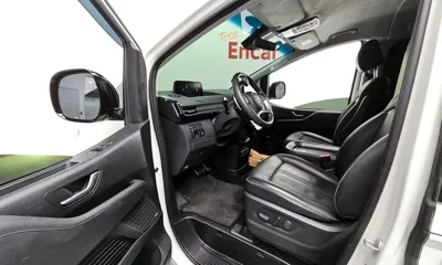 Hyundai Staria 2024, 39303 км, за 24097.73 USD - фото 10