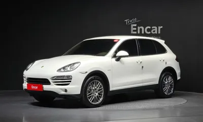 Porsche Cayenne · 2011 год