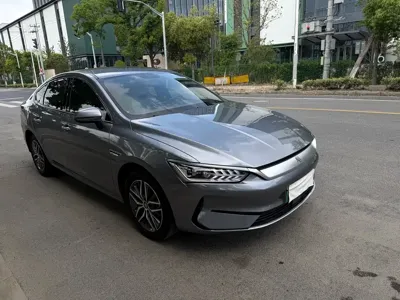 BYD Qin Plus 2024, 35000 км, за 9388.93 USD