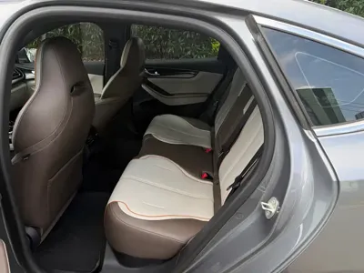 BYD Qin Plus 2024, 35000 км, за 9388.93 USD - фото 9