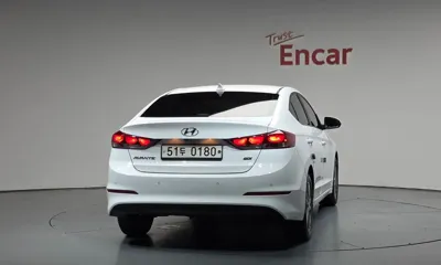 Hyundai Avante 2017, 138674 км, за 5776.55 USD