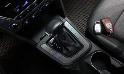 Hyundai Avante 2017, 138674 км, за 5776.55 USD - фото 9