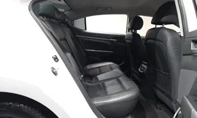 Hyundai Avante 2017, 138674 км, за 5776.55 USD - фото 11