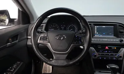 Hyundai Avante 2017, 138674 км, за 5776.55 USD - фото 12