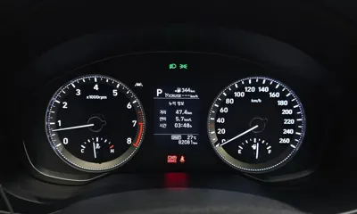 Hyundai Grandeur 2019, 82081 км, за 11363.63 USD - фото 8