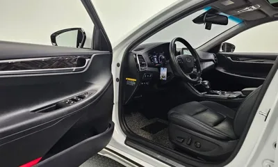 Hyundai Grandeur 2019, 82081 км, за 11363.63 USD - фото 12