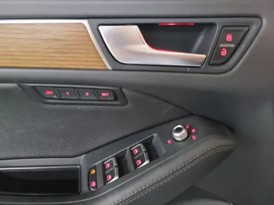 Audi Q5 2016, 176231 км, за 8450.88 USD - фото 12