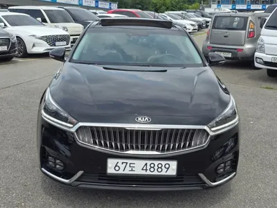 Kia K7 · 2017 год