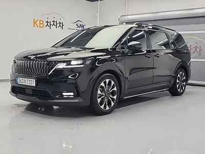 Kia Canival · 2023 год