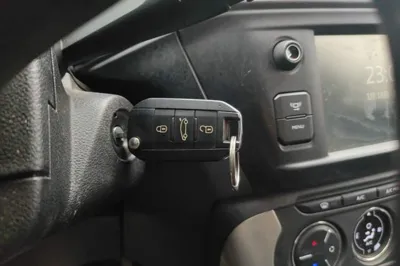 Citroen C3-XR 2015, 110000 км, за 4569 USD - фото 29