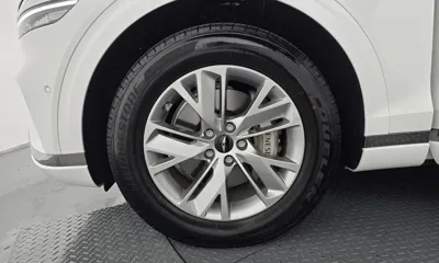 Genesis GV70 2025, 6685 км, за 34396.74 USD