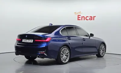 BMW 3-Series 2020, 68839 км, за 16345.02 USD