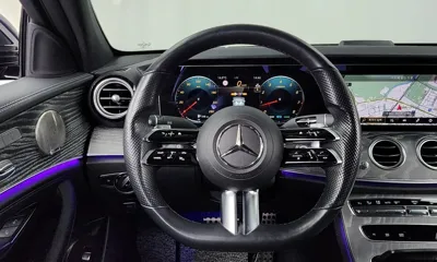 Mercedes-Benz E-Class 2022, 26975 км, за 28990.24 USD - фото 13