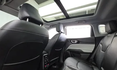 Jeep Compass 2022, 33203 км, за 12295.09 USD - фото 18