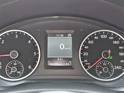 Volkswagen Tiguan 2013, 186215 км, за 6498.62 USD - фото 8