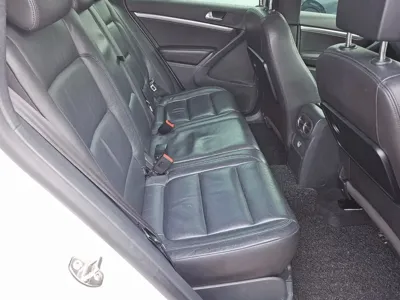 Volkswagen Tiguan 2013, 186215 км, за 6498.62 USD - фото 10