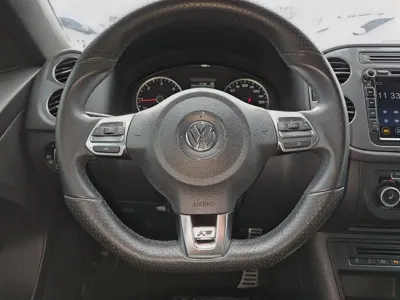 Volkswagen Tiguan 2013, 186215 км, за 6498.62 USD - фото 16