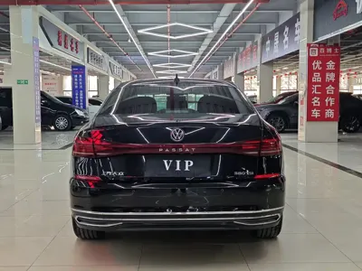Volkswagen Passat 2025, 16000 км, за 20112.26 USD