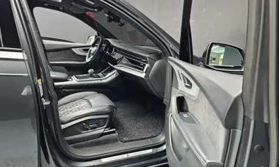 Audi Q7 2022, 65782 км, за 41955.73 USD - фото 10