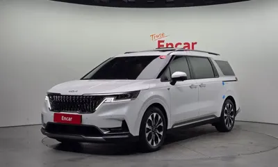 Kia Canival · 2023 год