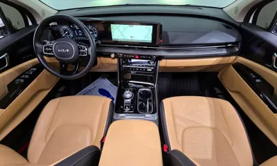 Kia Canival 2023, 28597 км, за 24503.29 USD - фото 7