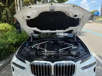 BMW X7 2025, 7056 км, за 61934.89 USD - фото 6