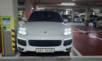 Porsche Cayenne · 2015 год