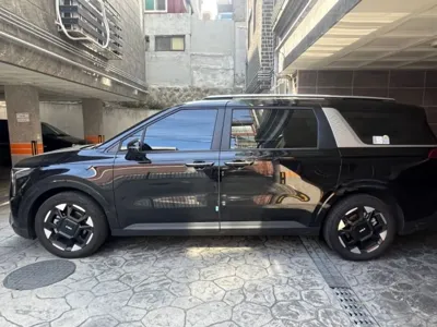 Kia Canival 2025, 21301 км, за 13693.06 USD