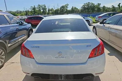 Peugeot 508 2013, 66300 км, за 5811 USD