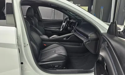 Hyundai Avante 2023, 33060 км, за 16848.83 USD - фото 12