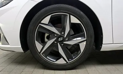Hyundai Avante 2021, 27608 км, за 13178.8 USD