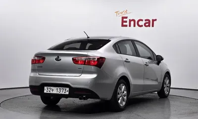 Kia Pride 2014, 26648 км, за 4165.56 USD