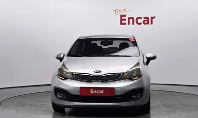 Kia Pride 2014, 26648 км, за 4165.56 USD