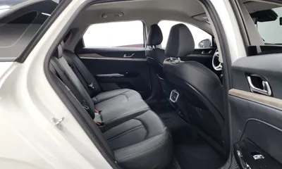 Kia K5 2020, 105263 км, за 11232.24 USD - фото 12