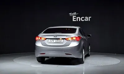 Hyundai Avante 2011, 139133 км, за 2730.29 USD