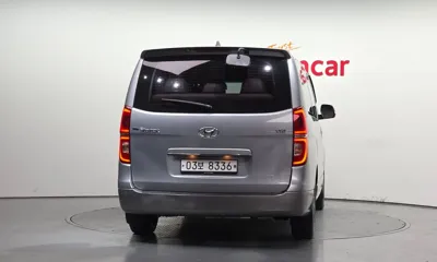 Hyundai Starex 2019, 110184 км, за 12450.32 USD