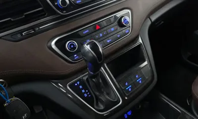 Hyundai Starex 2019, 110184 км, за 12450.32 USD - фото 9